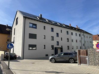 Stilvolle, sanierte 1-Zimmer-Dachgeschosswohnung mit gehobener Innenausstattung in Landshut