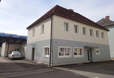 Große Eigentumswohnung mit DACHTERRASSE in zentraler Lage!