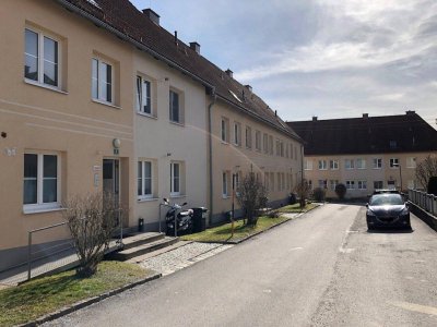 GEMÜTLICH UND PREISWERT - 2 ZIMMER WOHNUNG IN HASLACH