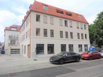 Stilvolle neuwertige 2 Zi- Wohnung in der Altstadt mit Lift und Balkon