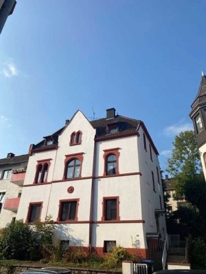 3-Familienhaus mit Einliegerwohnung - Perfekt für Kapitalanleger oder Eigennutzer