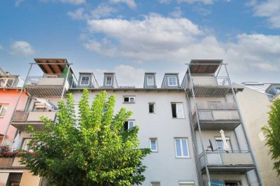 Ingolstadt-Süd: Helle 2-Zimmer-Wohnung mit Balkon