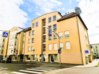 Mit Tiefgaragenstellplatz!
Neubauwhg. aus 1995. Tolle Wohnung, ideal geschnitten, gute Lage!