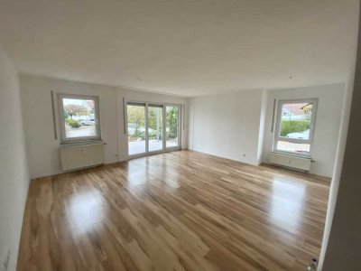 Helle 3-Zimmer-Erdgeschosswohnung mit Terrasse und Garten in Wustenriet Schwäbisch Gmünd