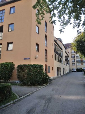 Neu Renoviertes Studentenappartement mit Wintergarten