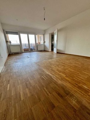 Sonnendurchflutete, Gemütliche 3-Zimmer-Wohnung im Herzen von Edenkoben