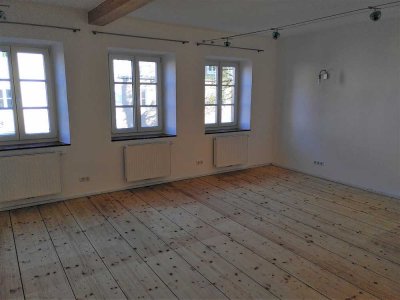 Freundliche und gepflegte 2-Zimmer-Wohnung in Weilheim