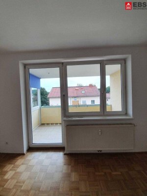 Leistbares Wohnen! Sehr gut aufgeteilte 3-Zimmerwohnung inkl. Heizkosten in Attnang-Puchheim! Privater Parkplatz und Loggia vorhanden!