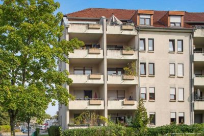 helle Wohnung mit Südbalkon und TG-Stellplatz