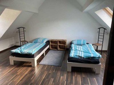 Schöne 1,5-Zimmer-Maisonette-Wohnung mit Balkon und Einbauküche in Arnstadt