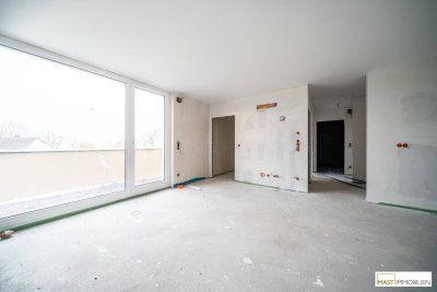 *Sommer 2025* Dachgeschosswohnung mit rund 83 qm Freifläche und direktem Seeblick!