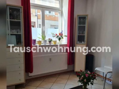 Tauschwohnung: Suche ab 3 Zi. Wohnung-biete 2  Zi. in tolle Lage Bayenthal