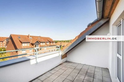 IMMOBERLIN.DE - Sehr attraktive Wohnung mit Galerie, Südwestterrasse & Garage