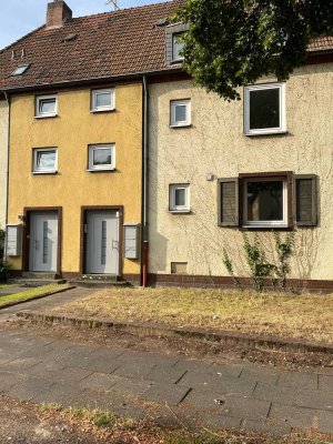 Mehrfamilien- oder Mehrgenerationenhaus mit Garten