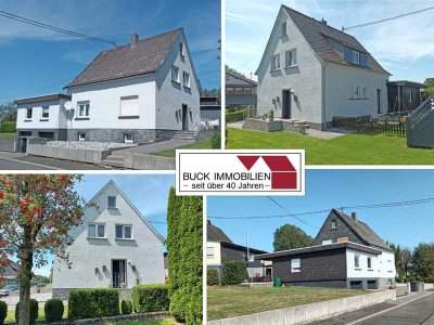 Sehr gepflegtes und modernisiertes Wohnhaus mit 3 gemütlichen Wohnungen auf schönem Grundstück