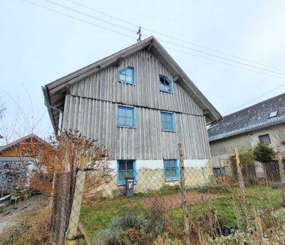 **Man braucht nicht viel um glücklich zu sein** Wohnung als Doppelhaushälfte mit Terrasse und Garten