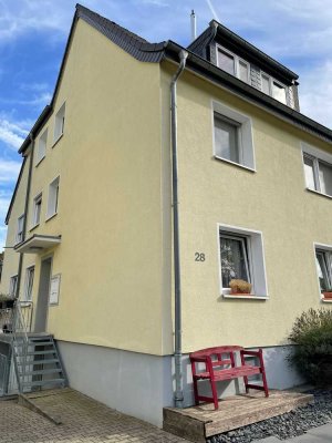 Topgepflegte Terrassenwohnung mit Hundelizenz in gesuchter Zentrallage!