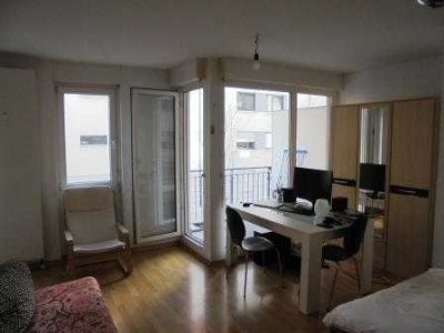 Citypark ! Exklusive, helle 1-Zimmer-Wohnung mit Balkon + EBK