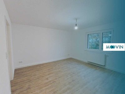 ++ Frisch renoviert: 3-Zimmer-Wohnung mit hellem Wannenbad ++