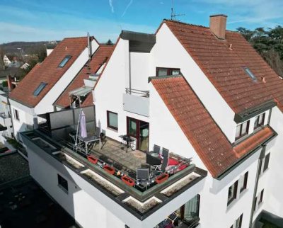 Sanierte traumhafte 2-Zimmer-Wohnung mit großzügiger Terrasse in Brombach!