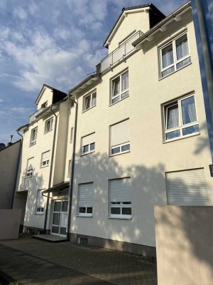 Freundliche 1-Raum Wohnung mit EBK und Balkon in Hilden