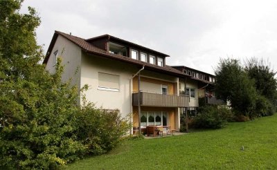 Boxberg: 2-Zimmer-Dachgeschosswohnung mit Balkon