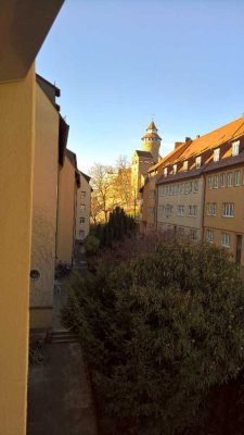 Kernsanierte 2-Zimmer Altbauwohnung im Herzen der Nürnberger Altstadt - direkt unterhalb der Burg