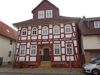 Mehrfamilienhaus in traditioneller Fachwerkbauweise