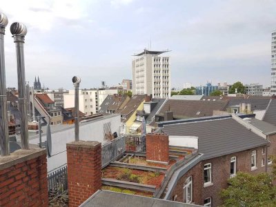 Dachterassenwohnung mit Domblick im Kwartier Latäng - unbefristet, für Paare oder WG