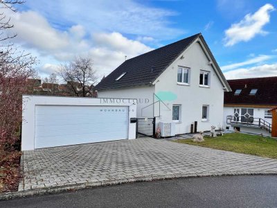 Neuwertiges Einfamilienhaus in gefragter Lage von Ebhausen/ Rotfelden