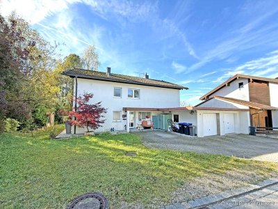 2 Familien - oder Generationenhaus mit großzügigem Garten
in Kammer bei Traunstein