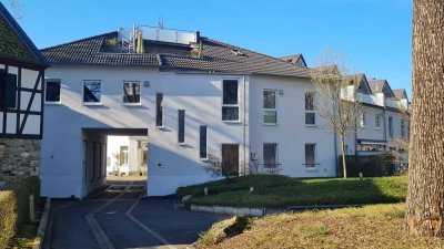 Bad Honnef-Rhöndorf - Traumhafte Maisonette-Wohnung inmitten des Ortes