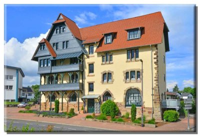 Vermietete 2-ZKB mit Balkon und PKW-Stellplatz in imposanten Objekt, Fritzlar-Mitte