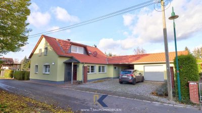 Fertiges Traumhaus – mit Garage, Pool und Gartenparadies