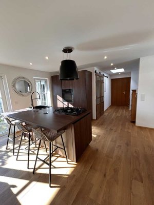 Exklusive 3-Raum-Wohnung mit Terrasse Einbauküche in Waiblingen (Galgenberg)