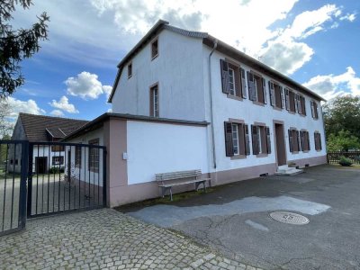 Tolles Bauernhaus mit Hof und Scheune in Habkirchen