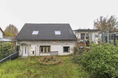 Viel Raum für Ihre Visionen: Haus mit Einliegerwohnung in Werder