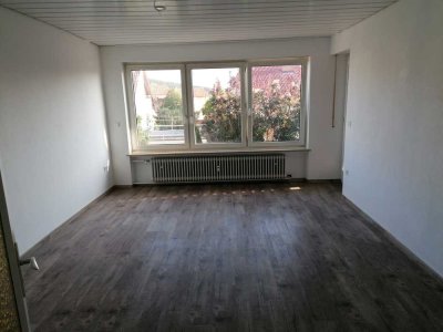 Schöne 4-Zimmer-Wohnung mit Balkon in Ebern