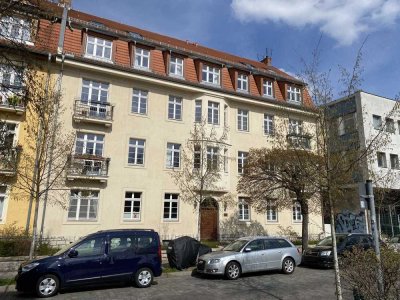 TOP-Lage ** 3-Zimmer-Wohnung in saniertem Altbau in Potsdam-Babelsberg