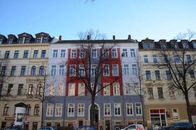 Teilsanierter Altbau in der beliebten Südvorstadt!