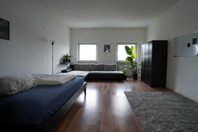 Zentrale und möbilierte 2 Zimmer Wohnung