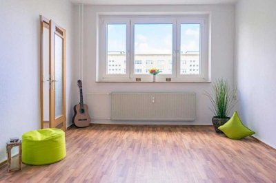 neu sanierte 2-Raum-Wohnung mit Balkon