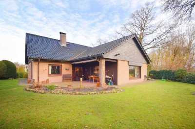 Charmanter Winkelbungalow direkt an der Leine!