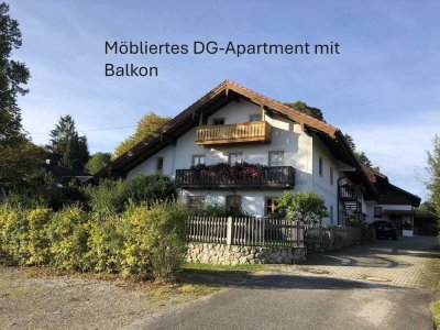 Möbliertes DG-Apartment mit Balkon