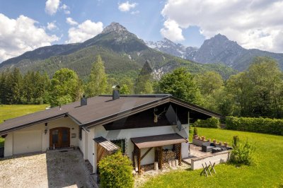 Sonniger Freizeitwohnsitz in ruhiger Lage mit Bergblick