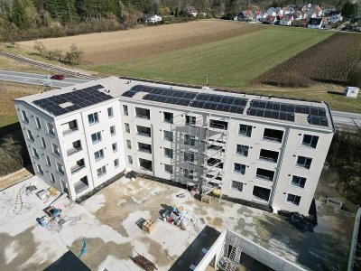 Helle 4-Zimmer-Wohnung mit Westbalkon-Loggia