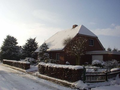 Günstiges 6-Zimmer-Einfamilienhaus mit gehobener Innenausstattung und EBK in Drochtersen-Assel