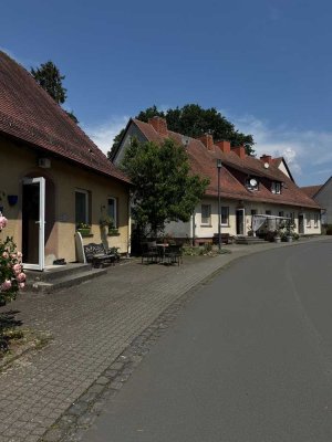 Schön geschnittene Maisonette-Wohnung in Neustadt zu vermieten!!