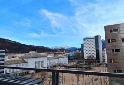 Anlage! 2 Zimmer Wohnung mit Loggia in zentraler Lage