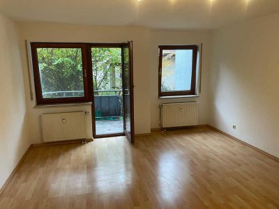 2-Zimmer Wohnung zum sofortigen Einzug